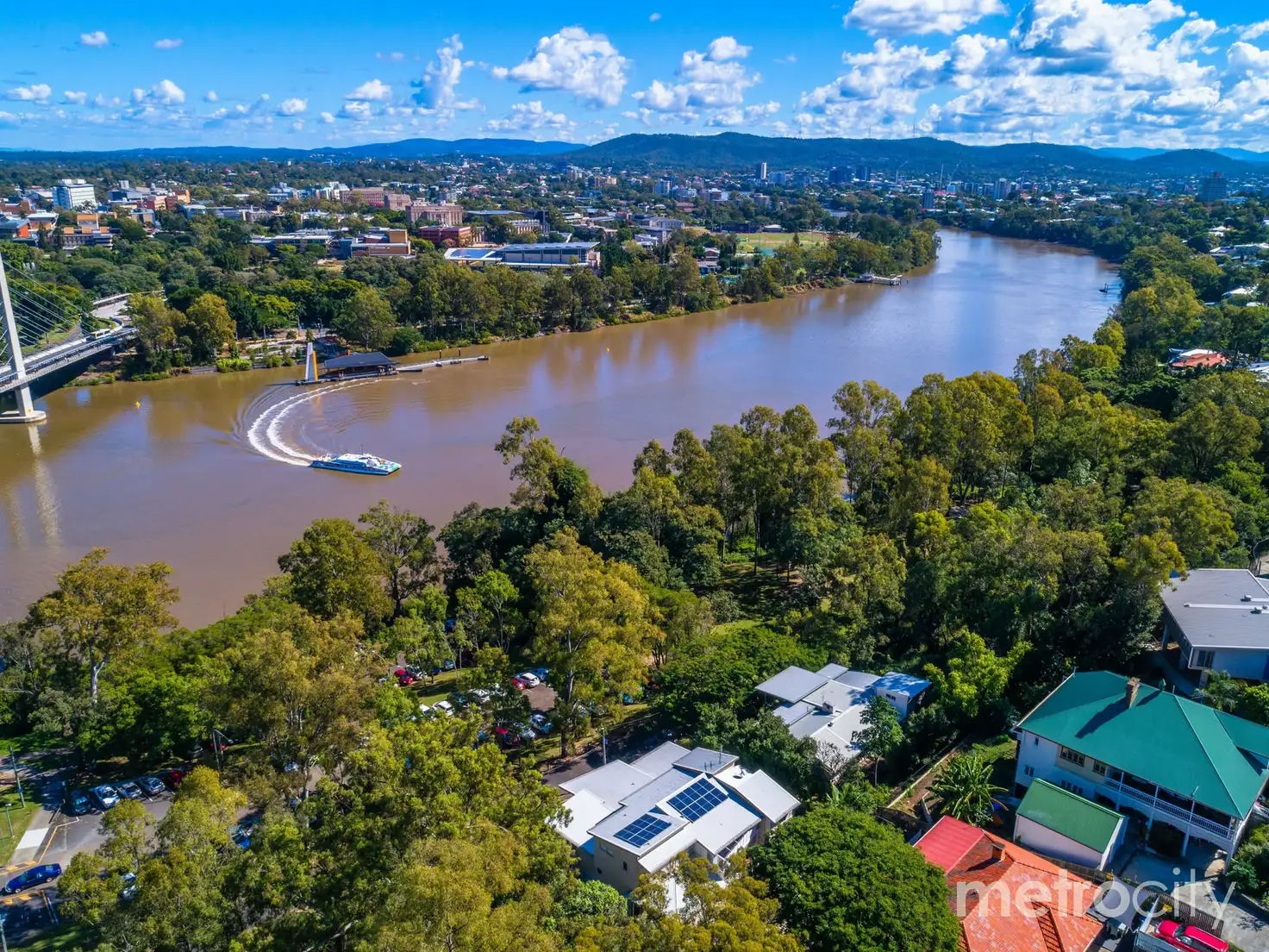 Main view of Homely apartment listing, 3/3 Indooroopilly Street, Dutton Park QLD 4102