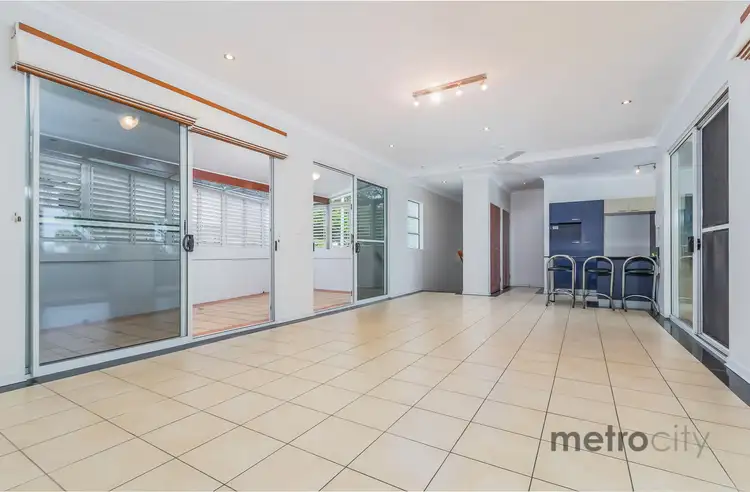 Sixth view of Homely apartment listing, 3/3 Indooroopilly Street, Dutton Park QLD 4102