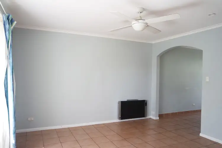 Second view of Homely unit listing, 2/221 Main Road East, St Albans VIC 3021