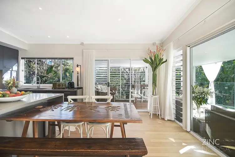 7 Flagship Court, Castaways Beach QLD 4567