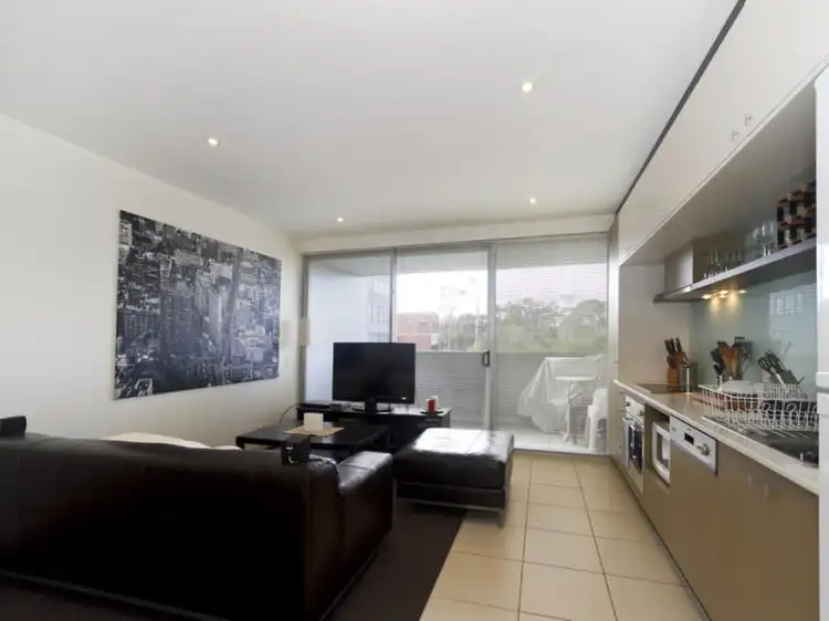 9/1-3 Carre, Elsternwick VIC 3185