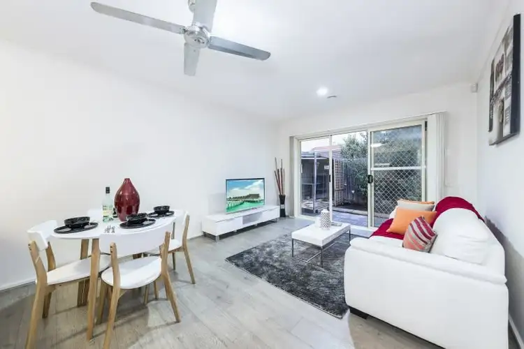 Seventh view of Homely house listing, 2 Kate Way, Hillside VIC 3037