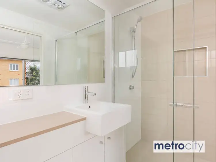 Fifth view of Homely apartment listing, 2/39A Jane Street, West End QLD 4101