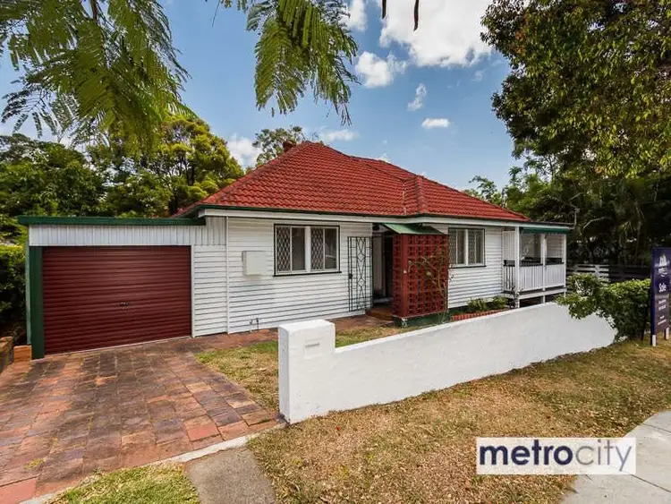 24 Ashfield Street, East Brisbane QLD 4169
