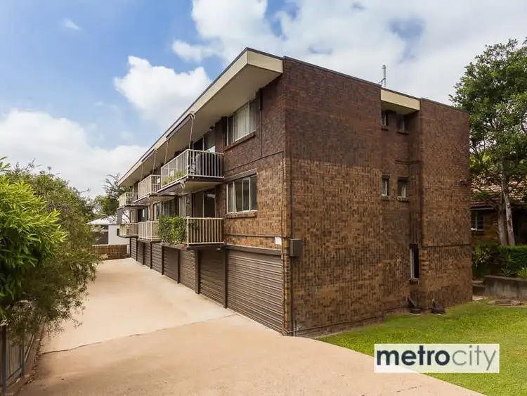Second view of Homely unit listing, 2/54 Kingsley Parade, Yeronga QLD 4104