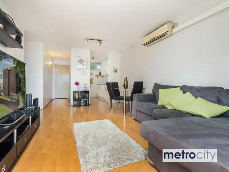 Seventh view of Homely unit listing, 2/54 Kingsley Parade, Yeronga QLD 4104