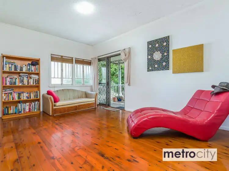 Third view of Homely house listing, 28 Kivas Street, Tarragindi QLD 4121