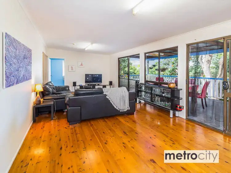 Fifth view of Homely house listing, 28 Kivas Street, Tarragindi QLD 4121