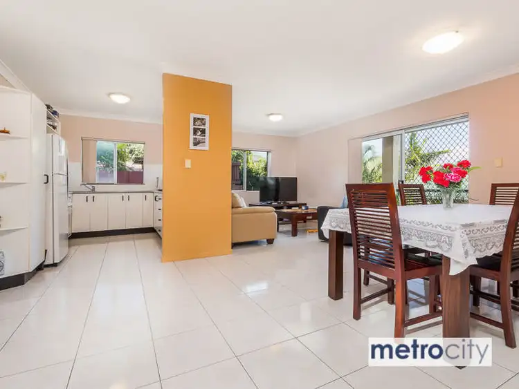 Fourth view of Homely unit listing, 4/1 Gray Road, West End QLD 4101