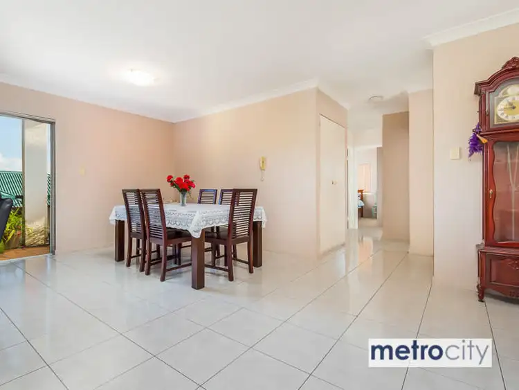 Fifth view of Homely unit listing, 4/1 Gray Road, West End QLD 4101
