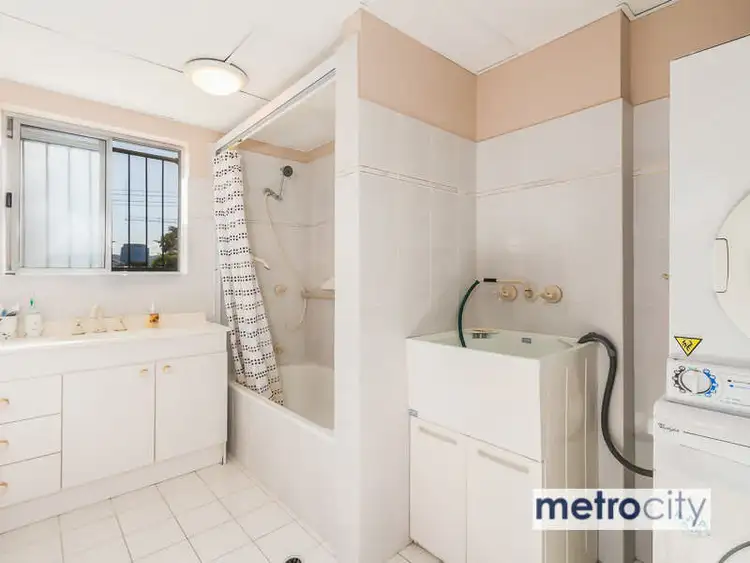 Seventh view of Homely unit listing, 4/1 Gray Road, West End QLD 4101