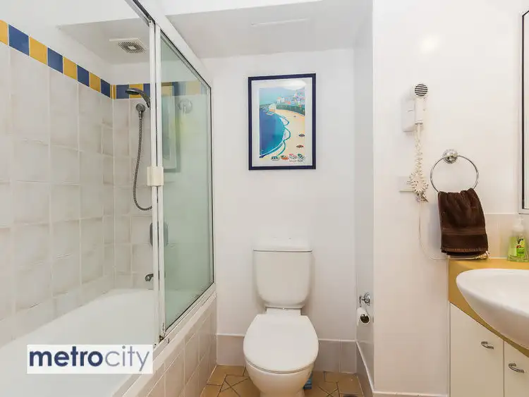 Fifth view of Homely unit listing, 202/220 Melbourne Street, South Brisbane QLD 4101