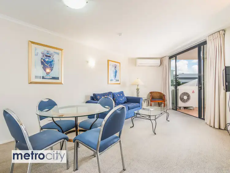204/220 Melbourne Street, South Brisbane QLD 4101