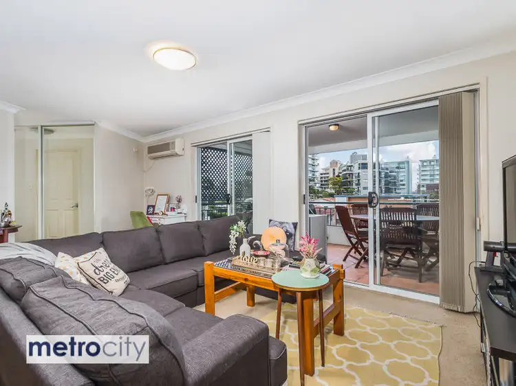 Fourth view of Homely apartment listing, 20/239 Shafston Avenue, Kangaroo Point QLD 4169