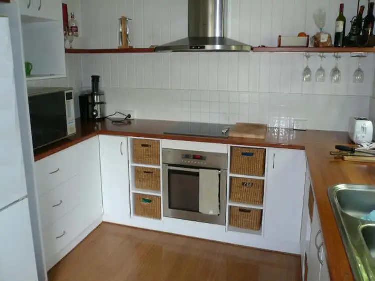 44 Derby Street, Highgate Hill QLD 4101