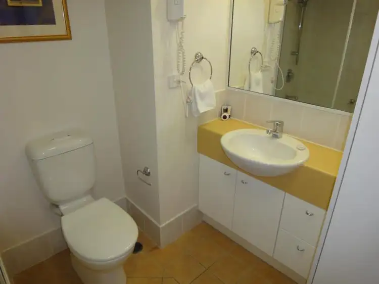 Fifth view of Homely unit listing, 202/220 Melbourne Street, West End QLD 4101