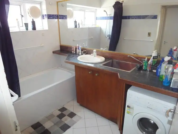 Sixth view of Homely unit listing, 1/21 Whynot St, West End QLD 4101