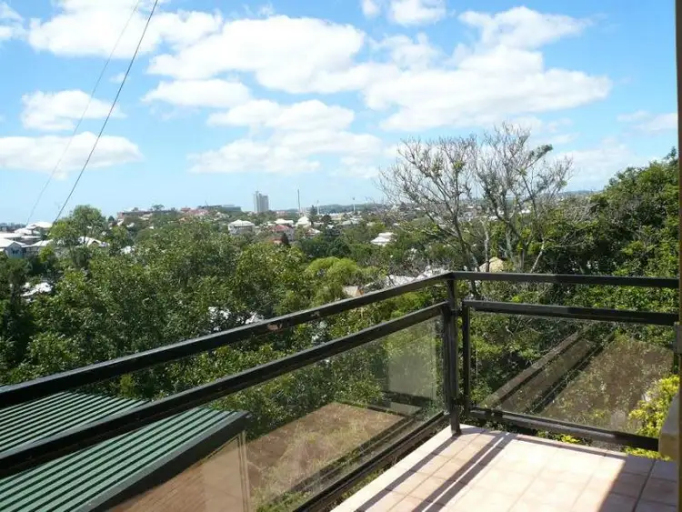 18/2 Gertrude Street, Highgate Hill QLD 4101