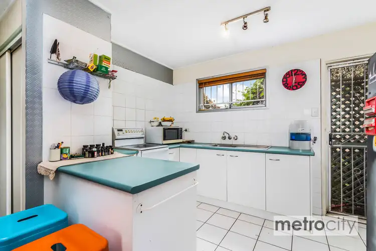 Third view of Homely unit listing, 1/6 Amersham Street, West End QLD 4101
