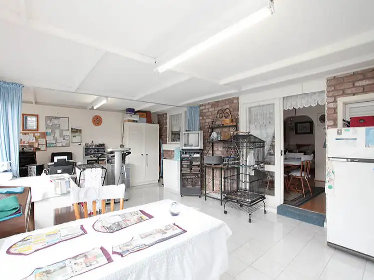 Fifth view of Homely house listing, 10 Everton Court, St Albans VIC 3021