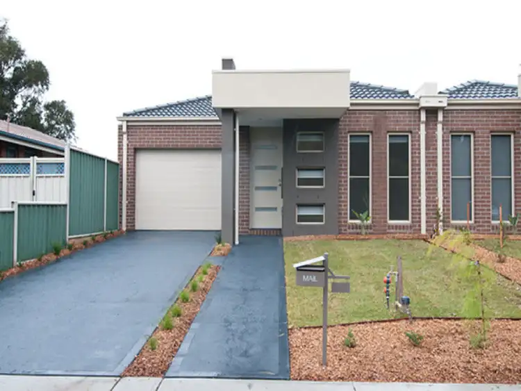 28A Learmonth Crescent, Sunshine West VIC 3020