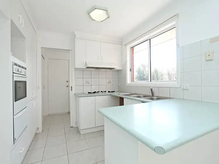 Sixth view of Homely house listing, 2 Alexander Close, Delahey VIC 3037