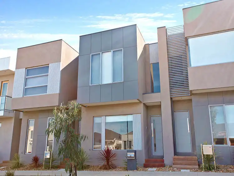 40 Bursaria Drive, Caroline Springs VIC 3023
