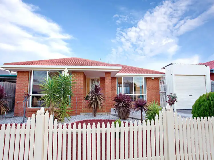 9 Cowley Street, Delahey VIC 3037