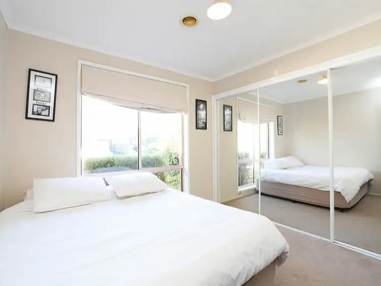 Fifth view of Homely house listing, 26 Chris Court, Hillside VIC 3037