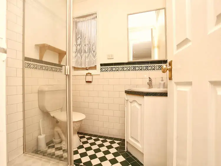 Sixth view of Homely house listing, 9 Doran Walk, Delahey VIC 3037