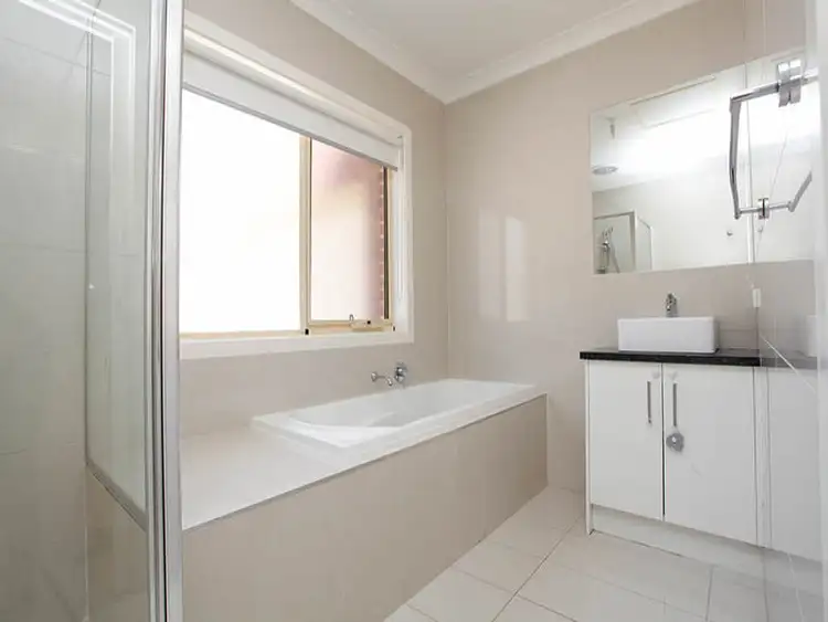 Sixth view of Homely unit listing, 2/47 Andrew Road, St Albans VIC 3021