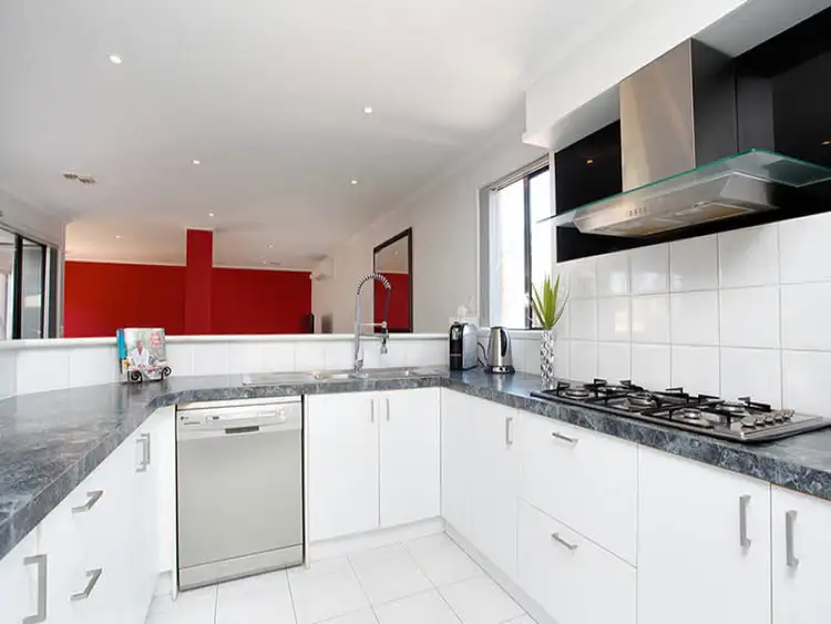 Fourth view of Homely house listing, 6 Torro Walk, Sydenham VIC 3037