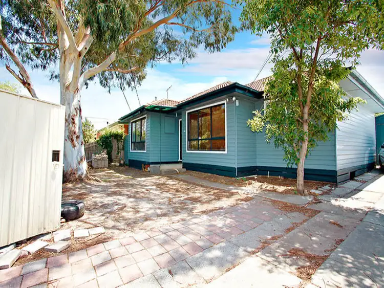 Second view of Homely house listing, 38 Mcleod Road, St Albans VIC 3021