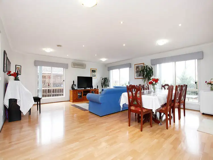 Sixth view of Homely house listing, 35 Saronvale Crescent, Hillside VIC 3037