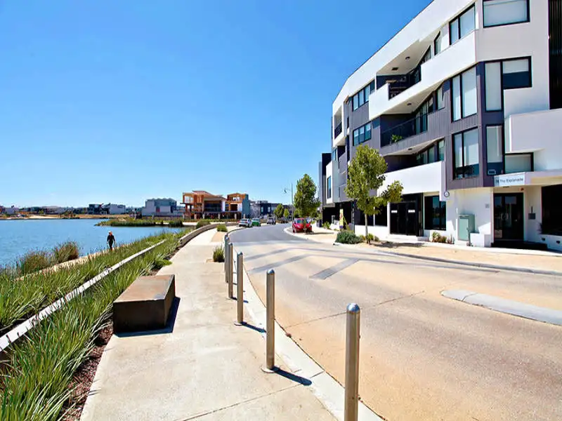Main view of Homely house listing, 9/76 The Esplanade, Caroline Springs VIC 3023