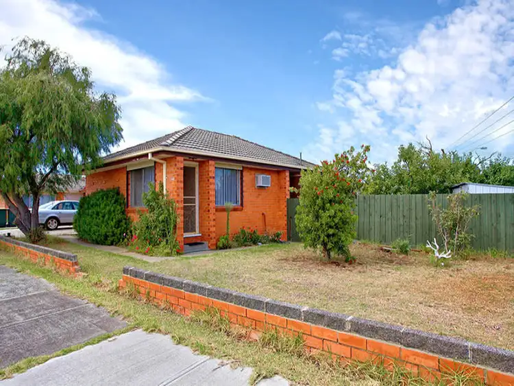 Second view of Homely unit listing, 1/40 East Esplanade, St Albans VIC 3021