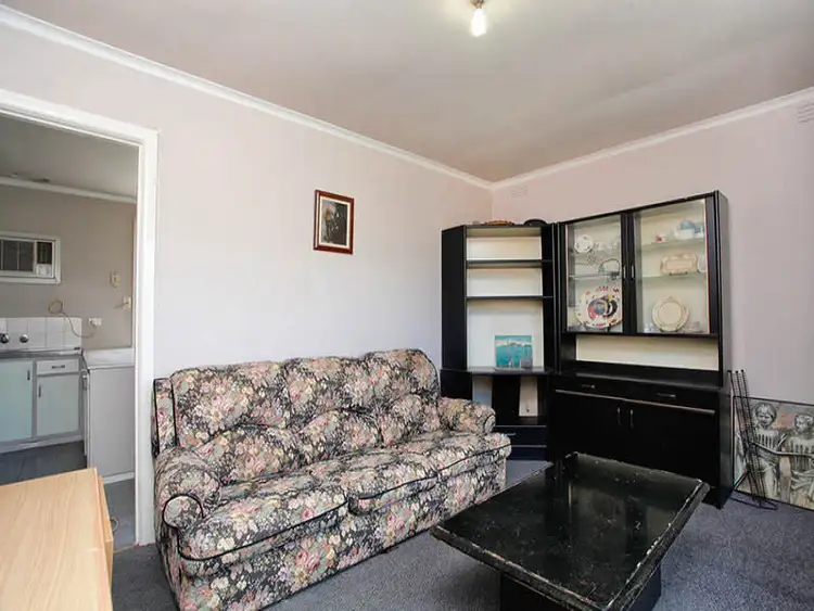 Fourth view of Homely unit listing, 1/40 East Esplanade, St Albans VIC 3021