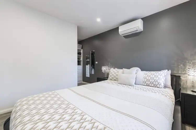 Sixth view of Homely unit listing, 17a Laurel Street, St Albans VIC 3021