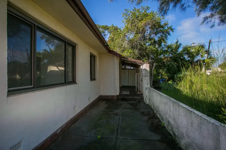 52 Brookman Avenue, Langford WA 6147