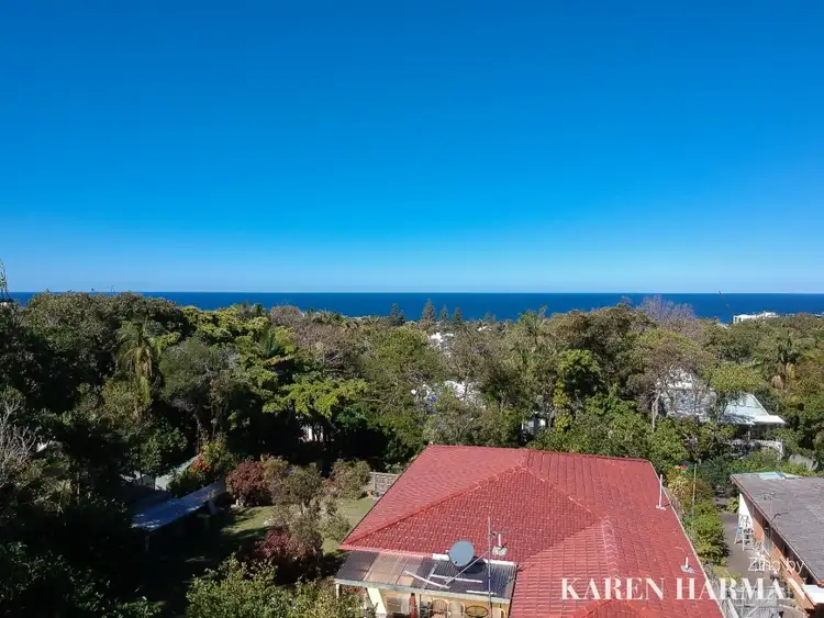 16 Ferris Street, Sunshine Beach QLD 4567