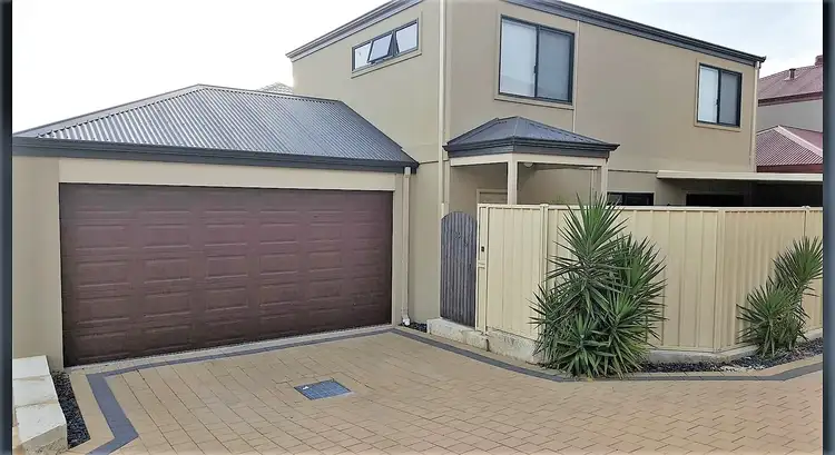 35 Harrison Lane