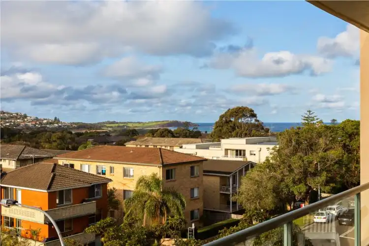 Second view of Homely unit listing, 9/53 Oaks Avenue, Dee Why NSW 2099