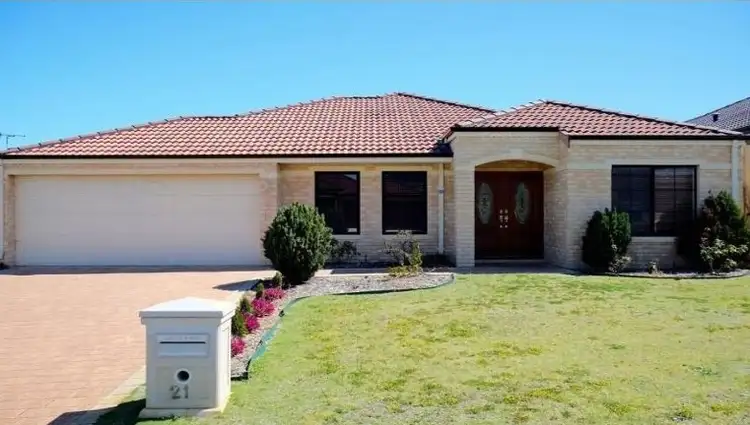 21 Longleaf Drive