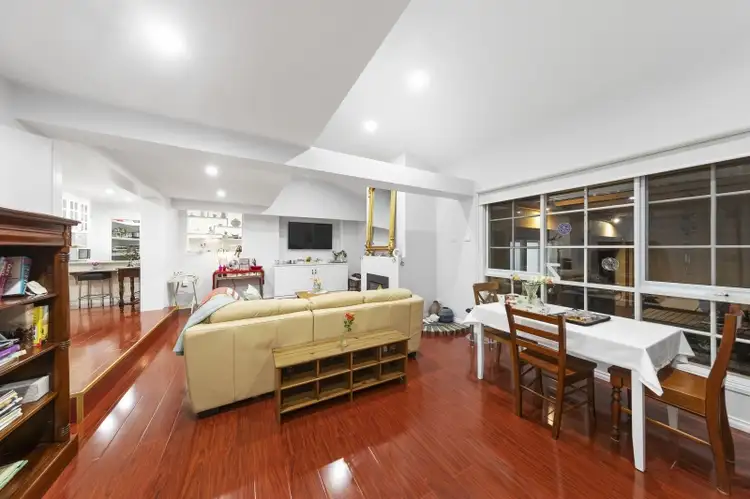Fifth view of Homely house listing, 7 Bean Court, Keilor Downs VIC 3038
