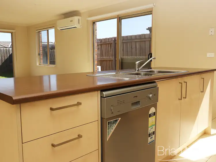 Fifth view of Homely house listing, 6 Taronga Road, Truganina VIC 3029