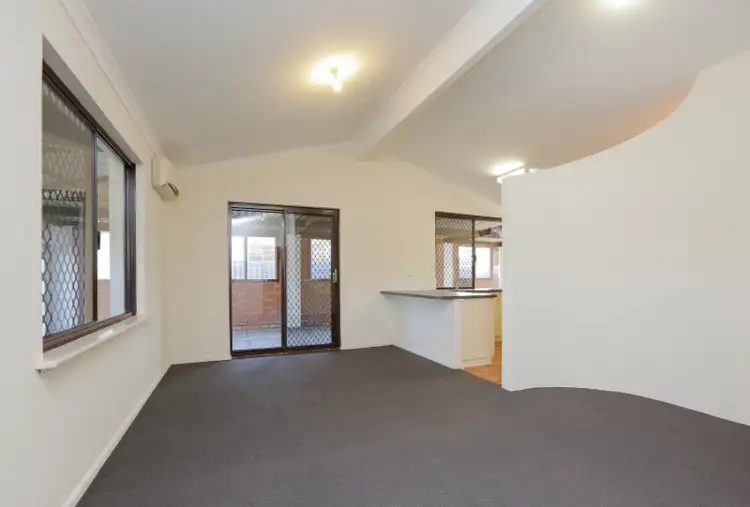 Second view of Homely house listing, 40 Meadowbrook Drive, Parkwood WA 6147