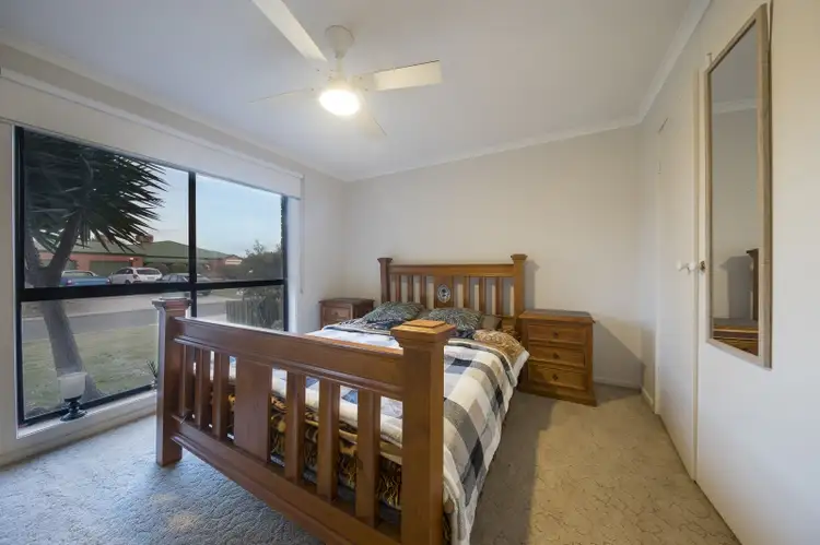 Fifth view of Homely house listing, 13 Barley Court, Delahey VIC 3037