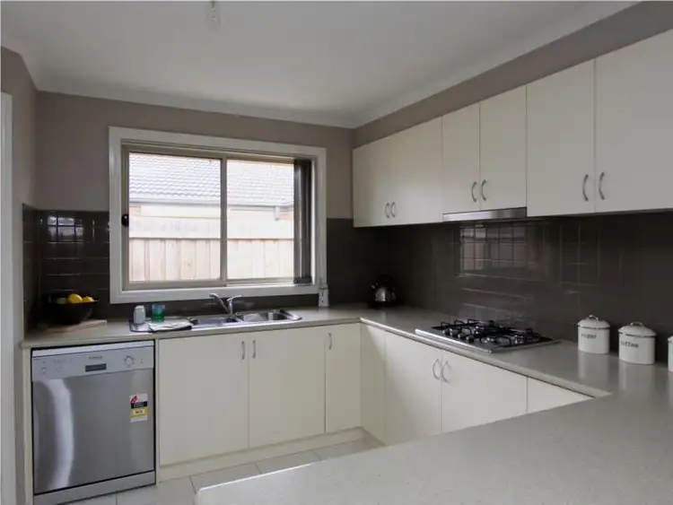 Sixth view of Homely house listing, 6 Mingay Close, Truganina VIC 3029