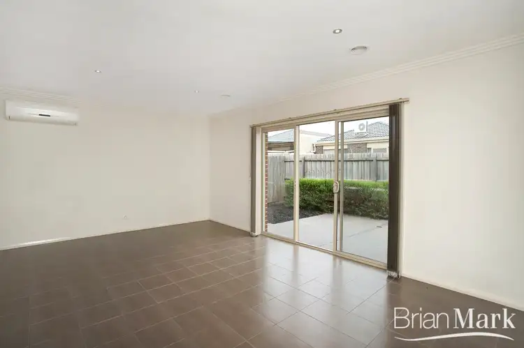 Fifth view of Homely house listing, 1/32 Bridlepath Drive, Truganina VIC 3029