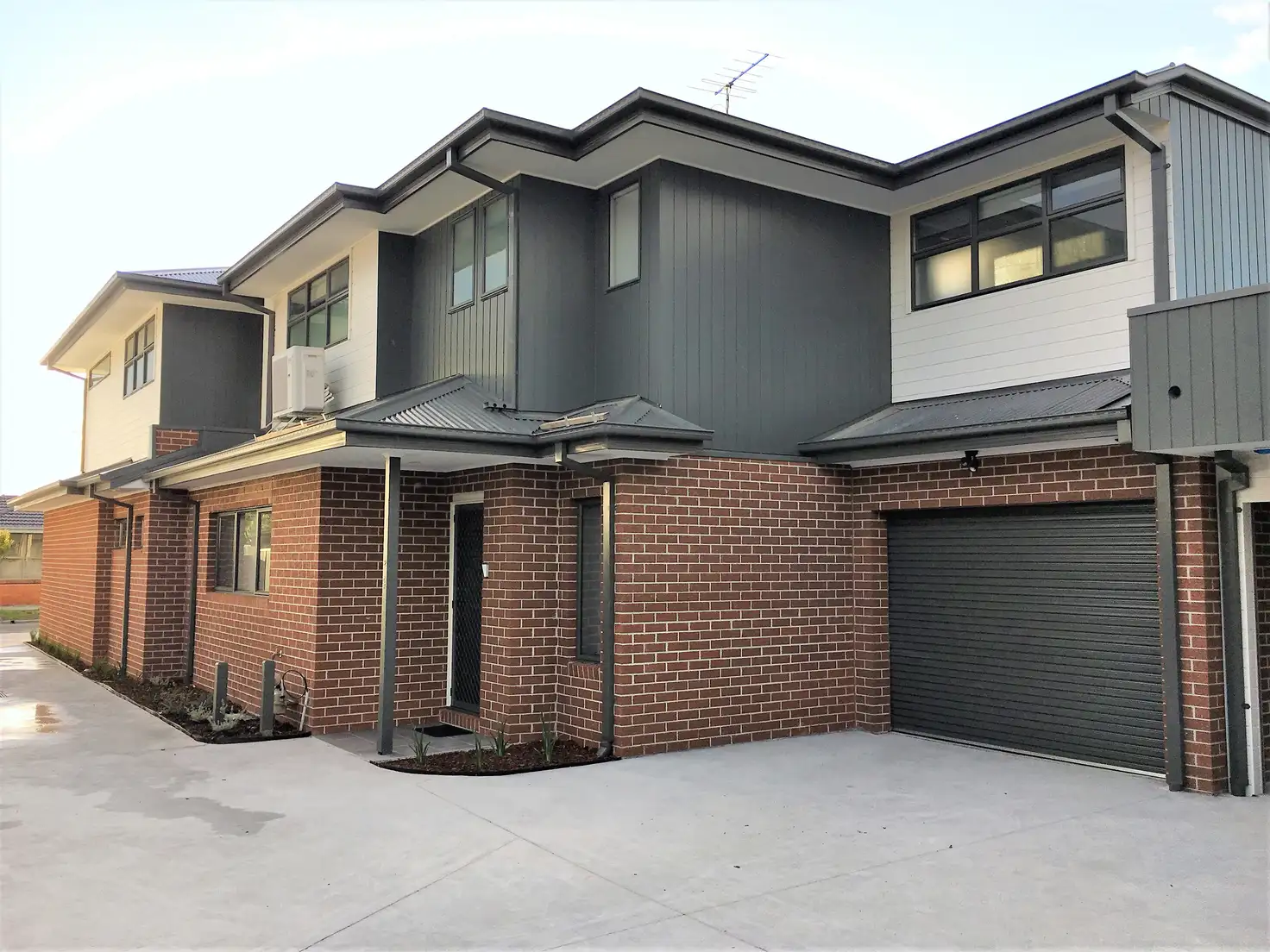 Main view of Homely unit listing, 2/70 Millawa Ave, St Albans VIC 3021